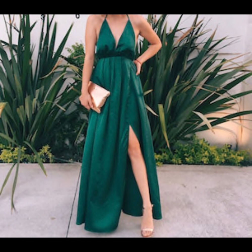 Long satin elegant cocktail dress👗